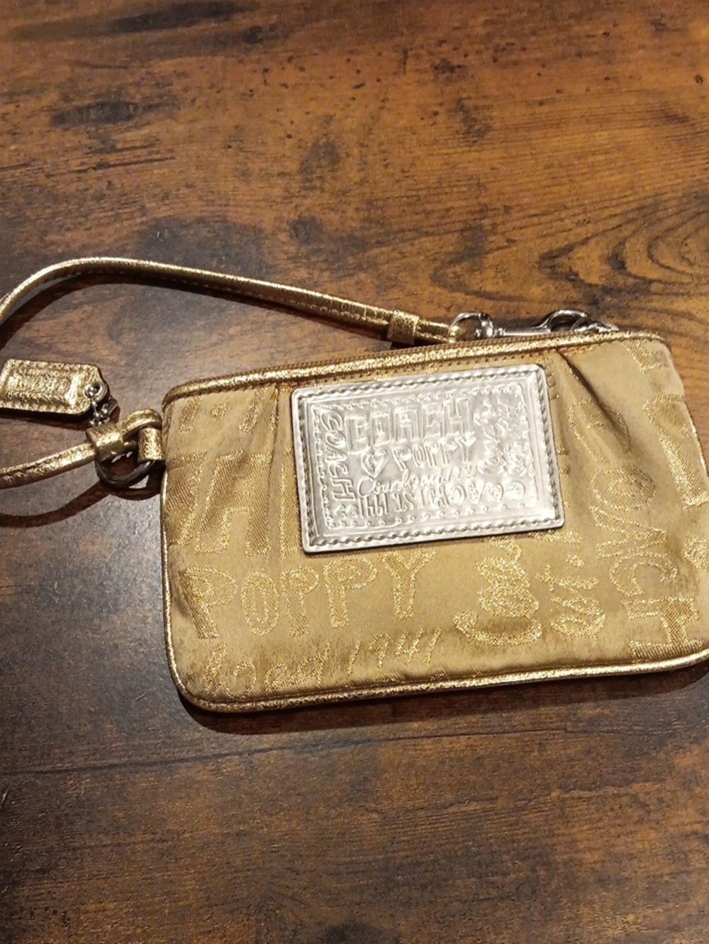 Vintage Coach Poppy Gold Lurex Wristlet Clutch Bag